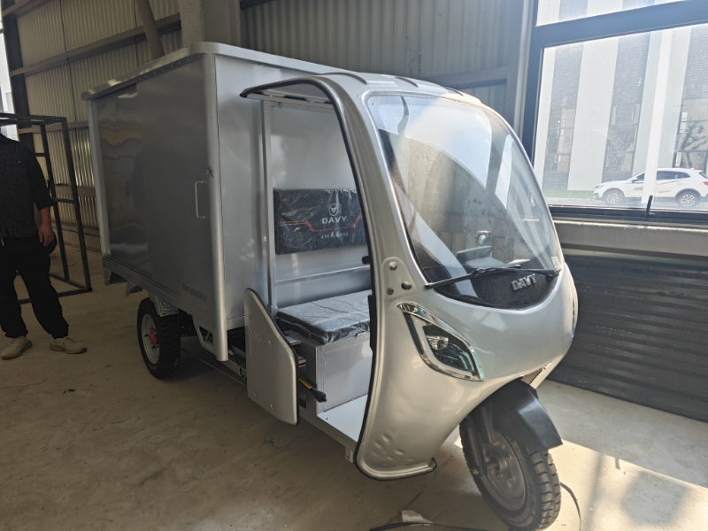 Tricycle Mounted Cold Storage - Temporary Storage & Turnover for Beer & Food, Compact & Efficient Cooling